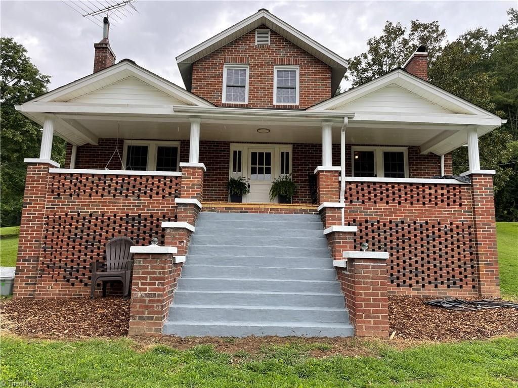 Millers Creek, Wilkes County, NC House for sale Property ID 414593938