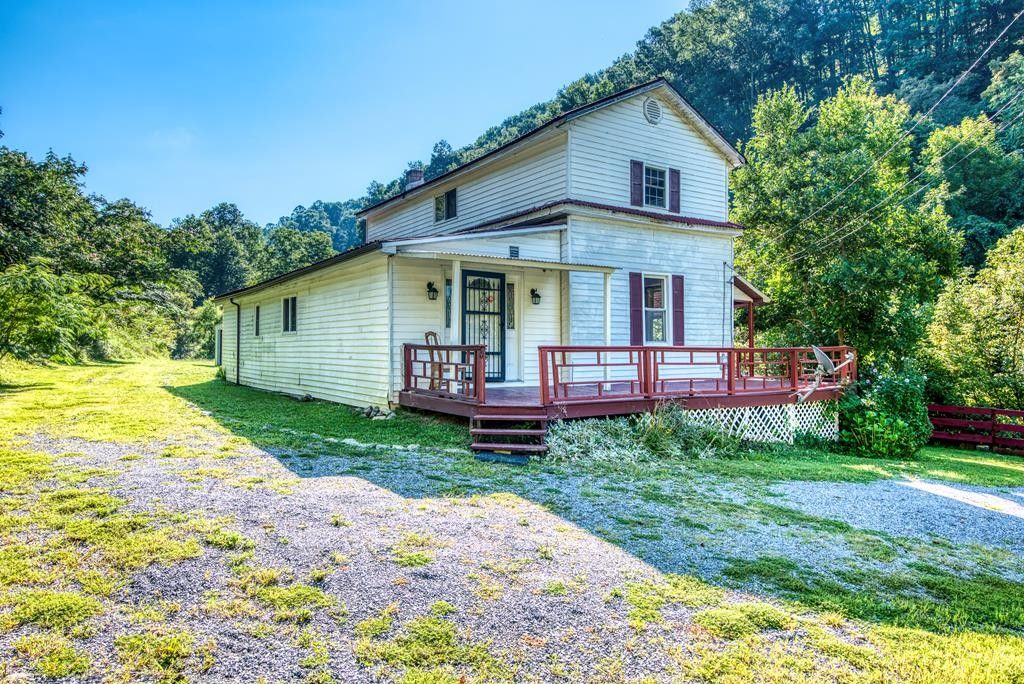 Cedar Bluff, Tazewell County, VA Lakefront Property, Waterfront