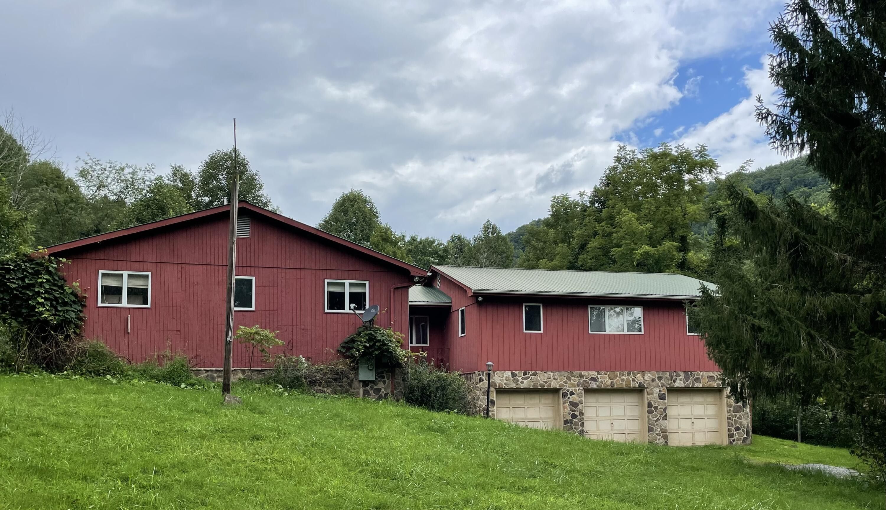 Williamsburg, Greenbrier County, WV Farms and Ranches, House for sale