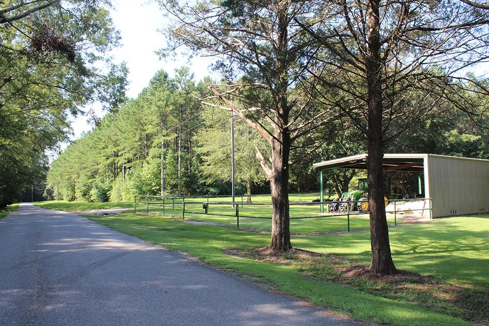 Laurel, Jones County, MS Recreational Property, Hunting Property for