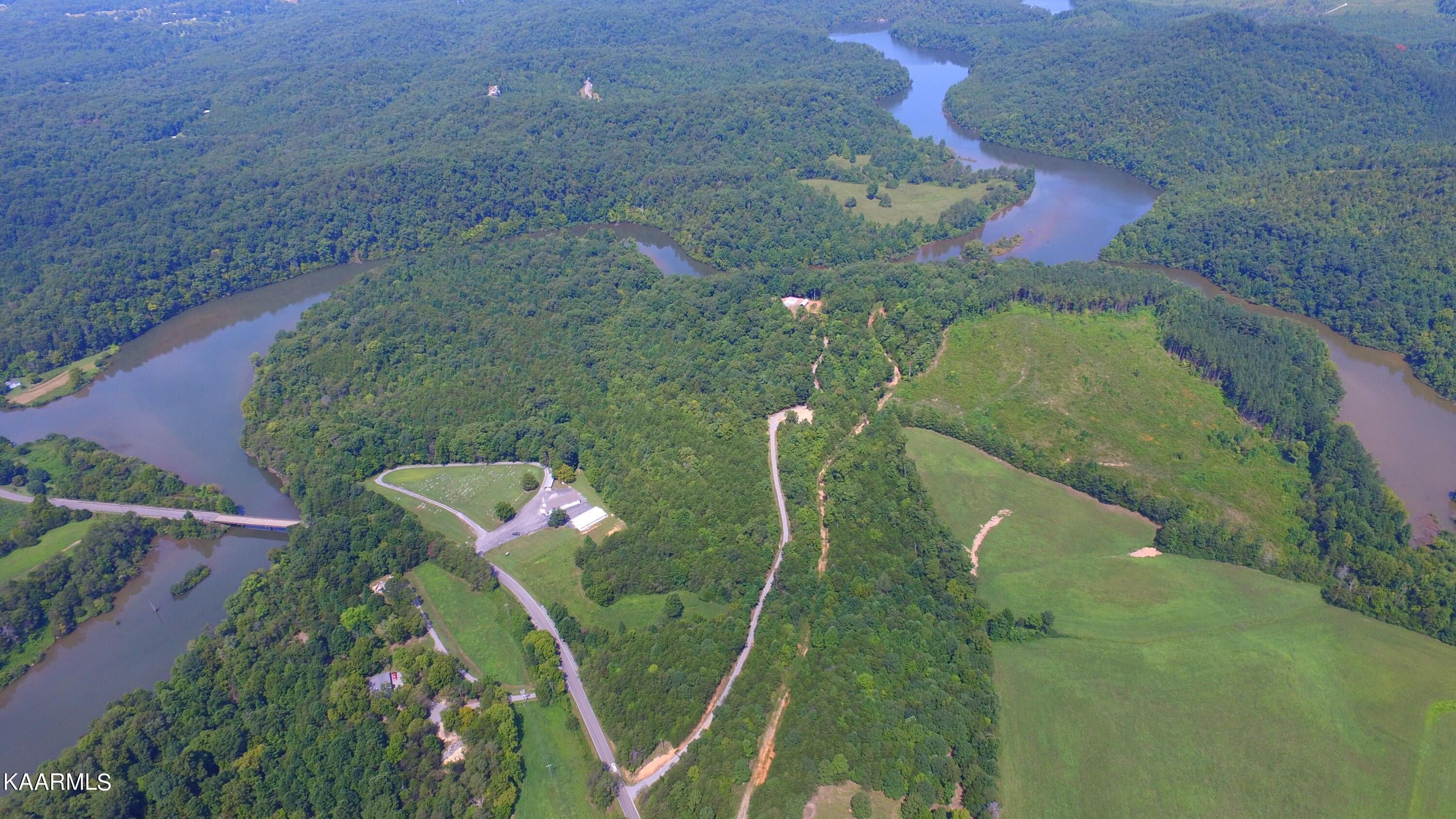 Madisonville, Monroe County, TN Lakefront Property, Waterfront Property