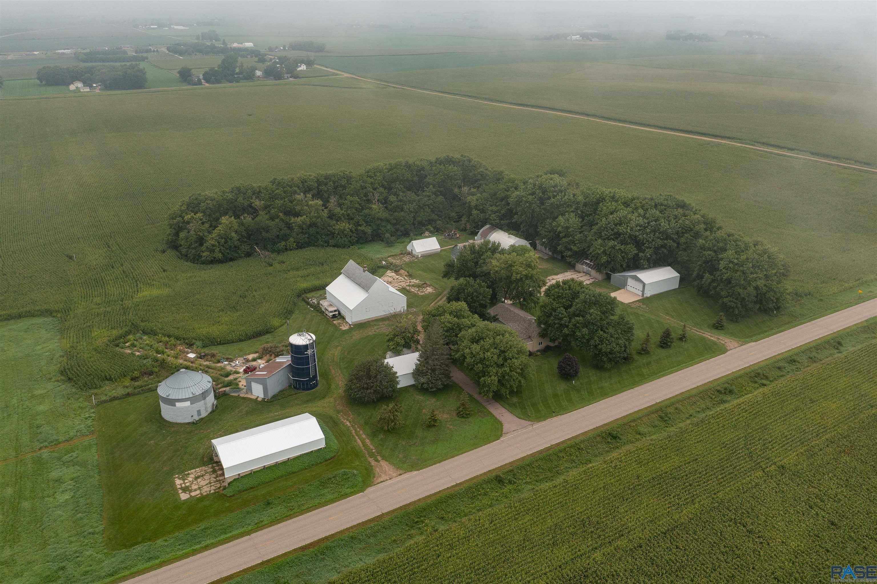 Larchwood, Lyon County, IA House for sale Property ID 414661016