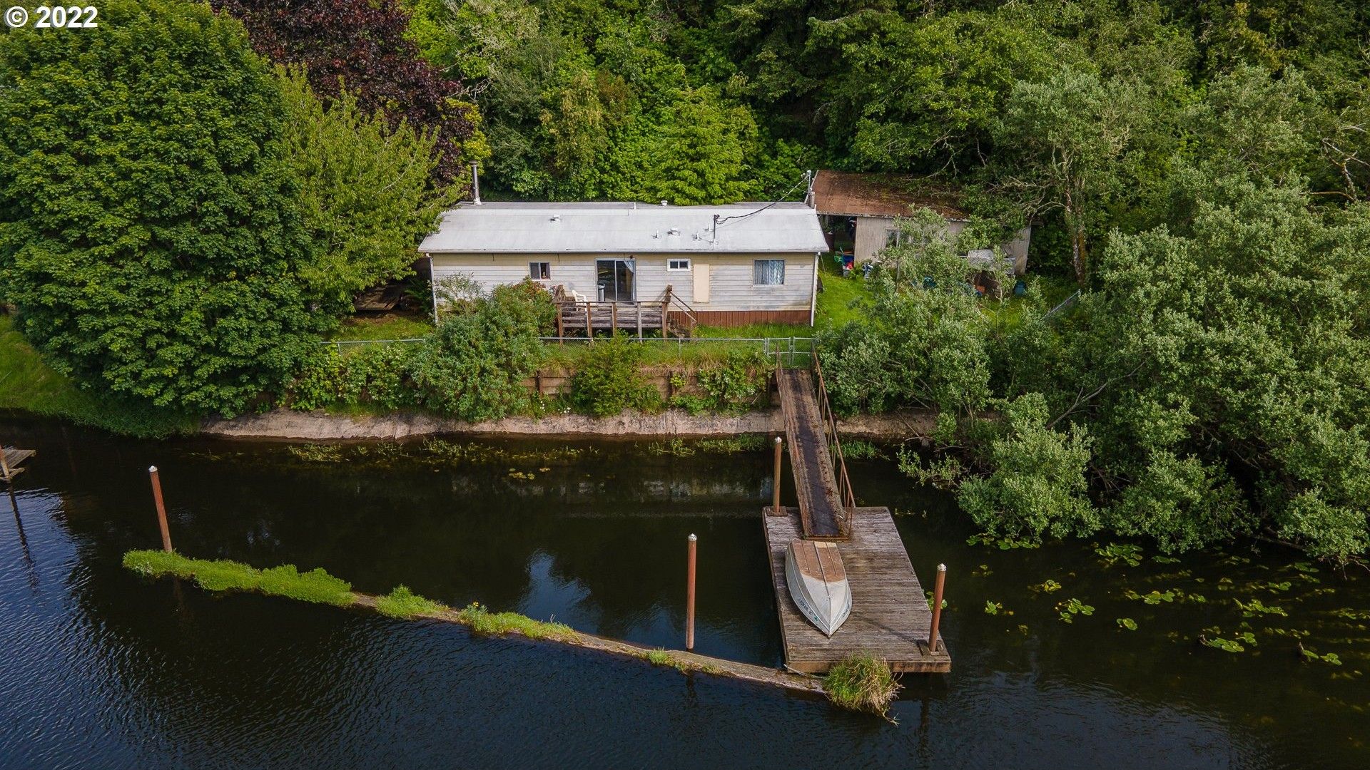 Lakeside, Coos County, OR Lakefront Property, Waterfront Property, House for sale Property ID