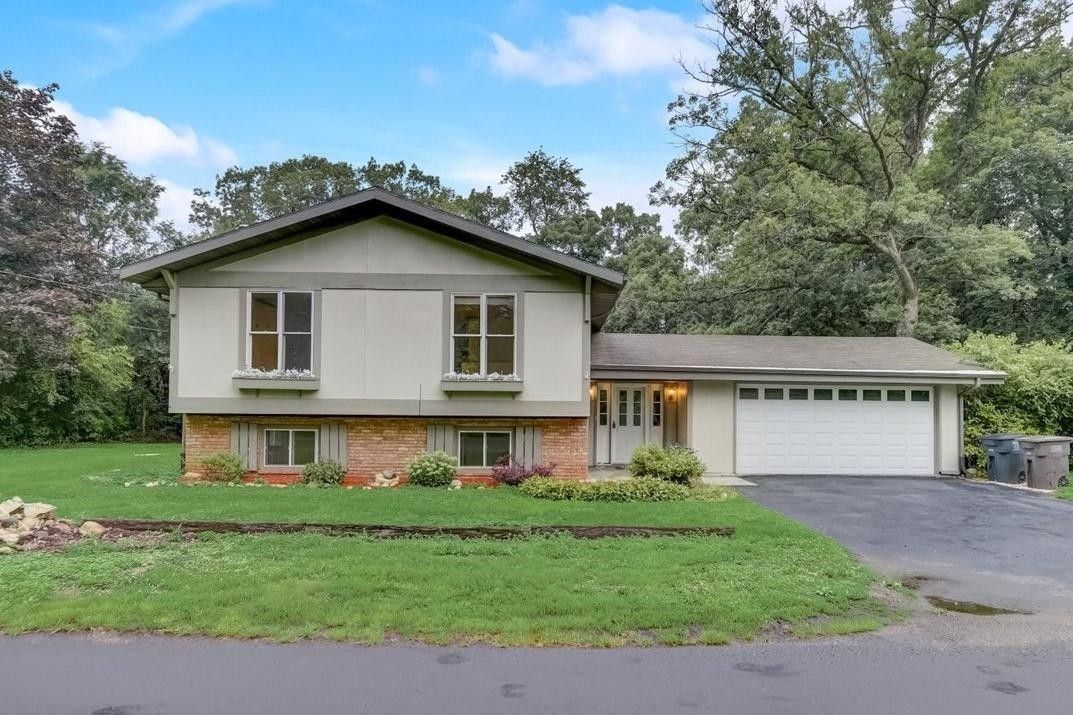 Elkhorn, Walworth County, WI Lakefront Property, Waterfront Property