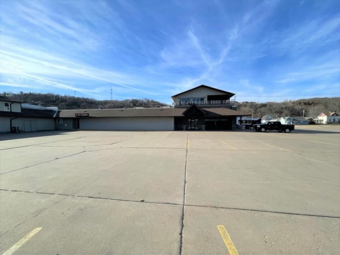 Bellevue, Jackson County, IA Commercial Property, House for sale