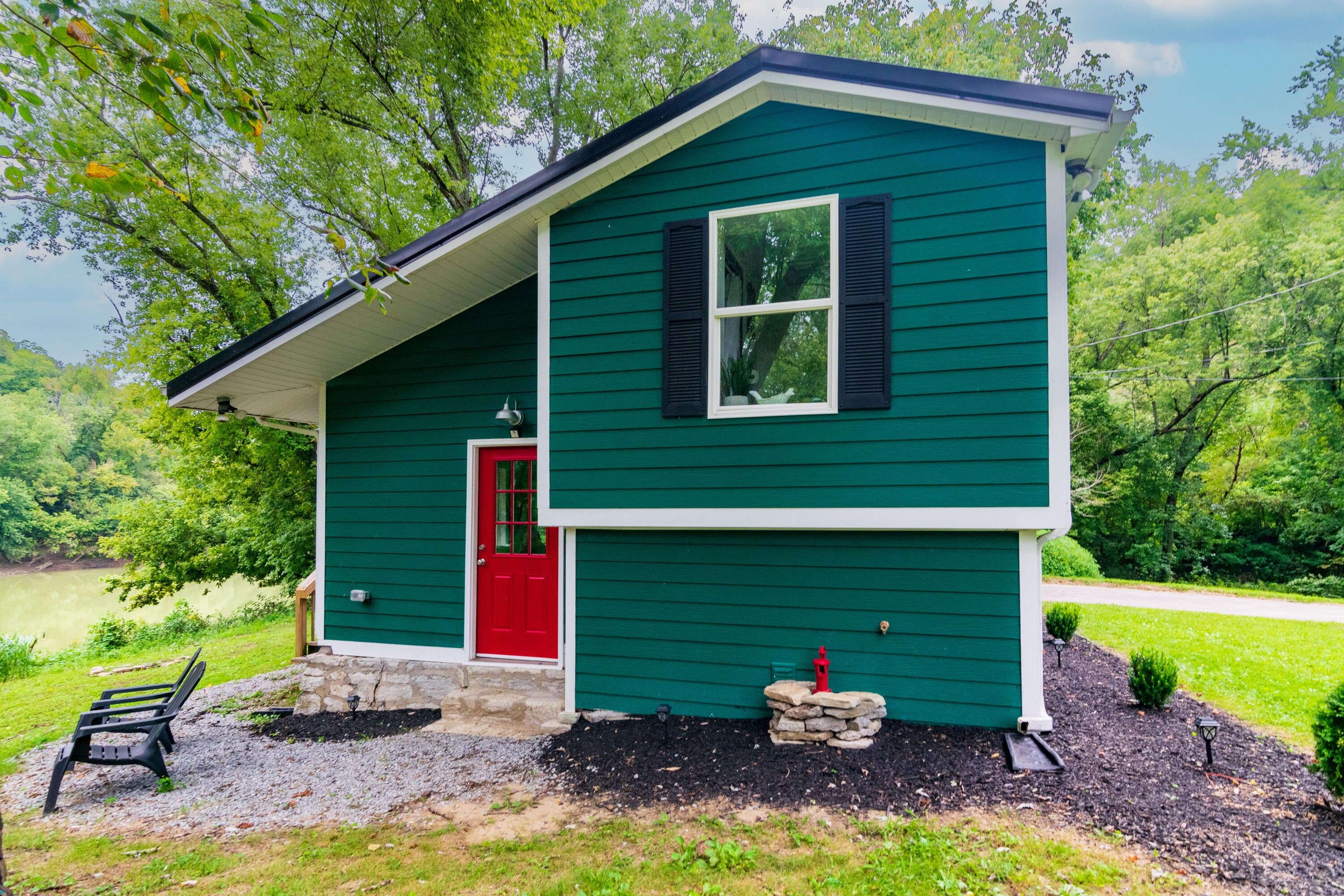 Winchester, Clark County, KY Lakefront Property, Waterfront Property