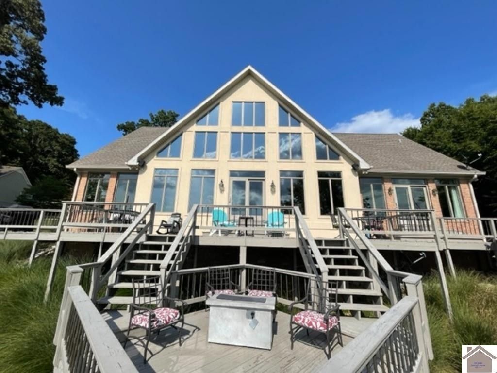 Cadiz, Trigg County, KY Lakefront Property, Waterfront Property, House