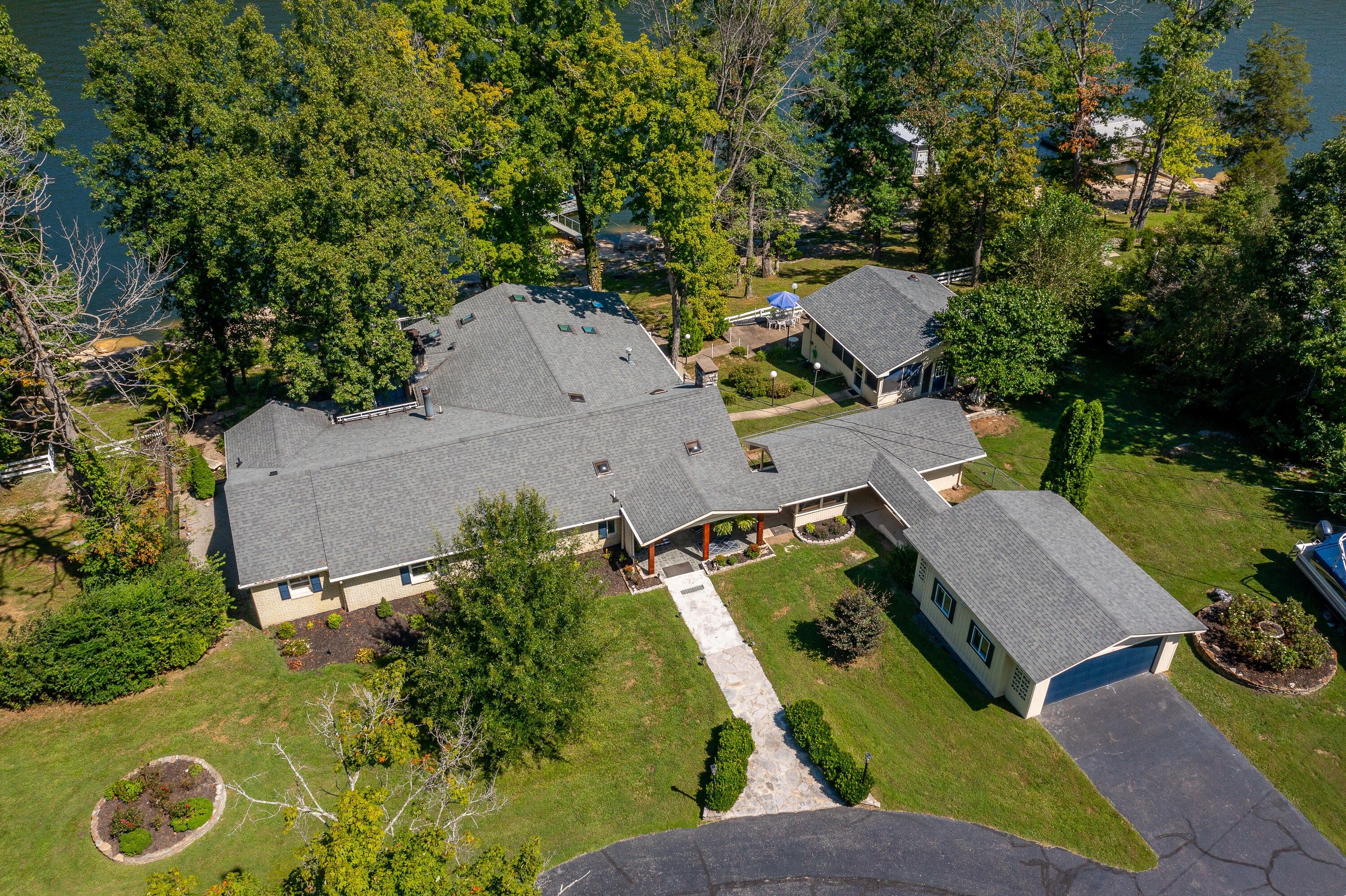 Harrodsburg, Mercer County, KY Lakefront Property, Waterfront Property