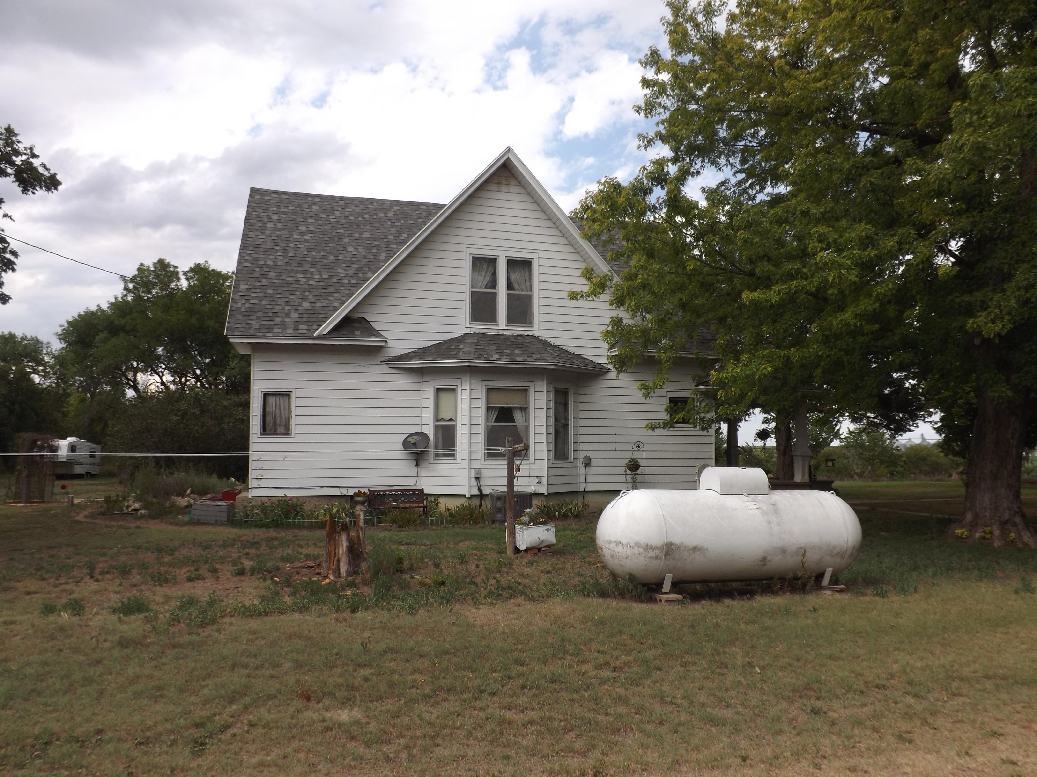 Wilsonville, Furnas County, NE Farms and Ranches, House for sale