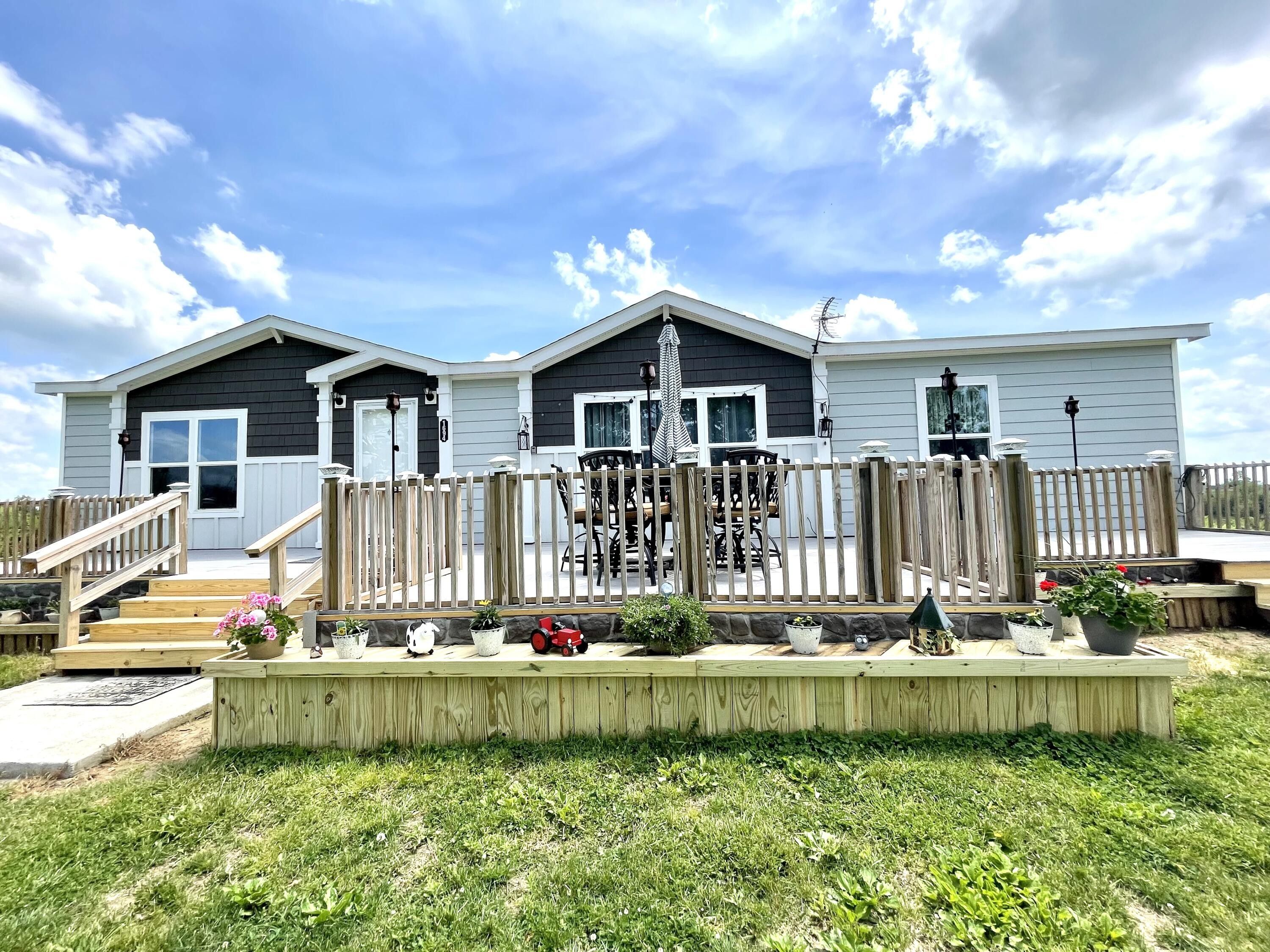 Kentontown, Robertson County, KY Farms and Ranches, House for sale