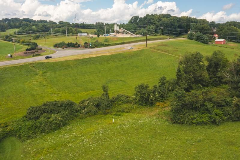 Hillsville, Carroll County, VA Undeveloped Land, Commercial Property for auction Property ID