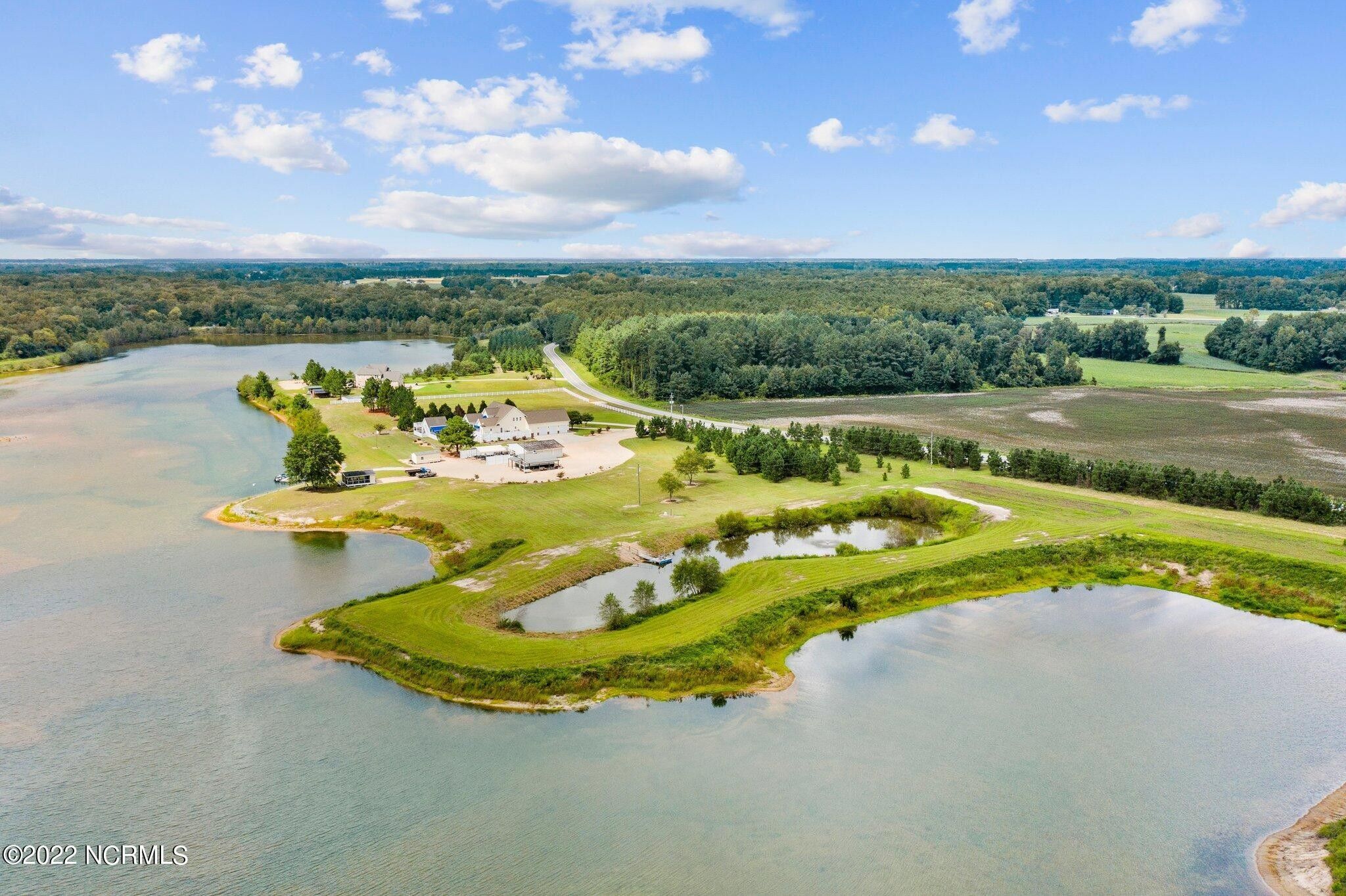 Greenville, Pitt County, NC Lakefront Property, Waterfront Property, House for sale Property ID