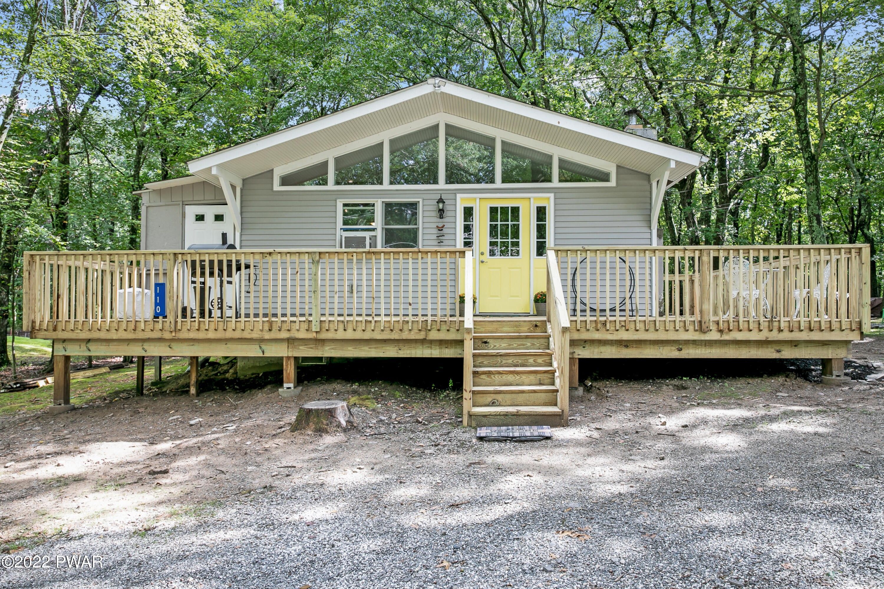 Milford, Pike County, PA Lakefront Property, Waterfront Property, House