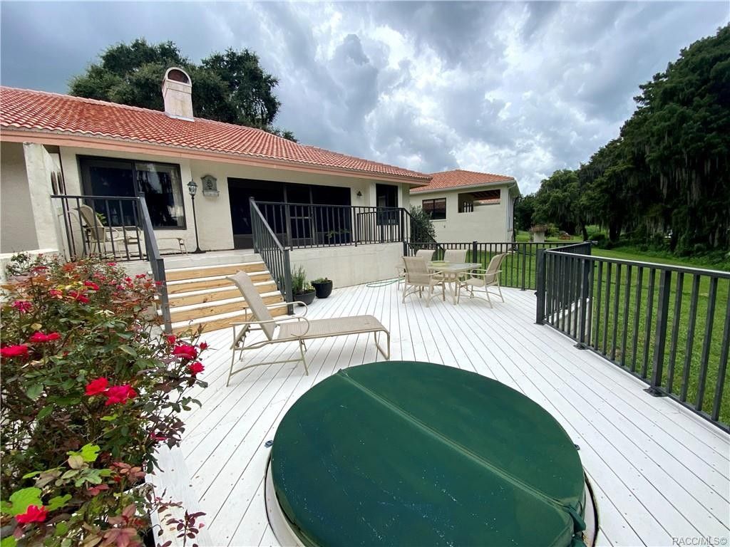 Inverness, Citrus County, FL Lakefront Property, Waterfront Property