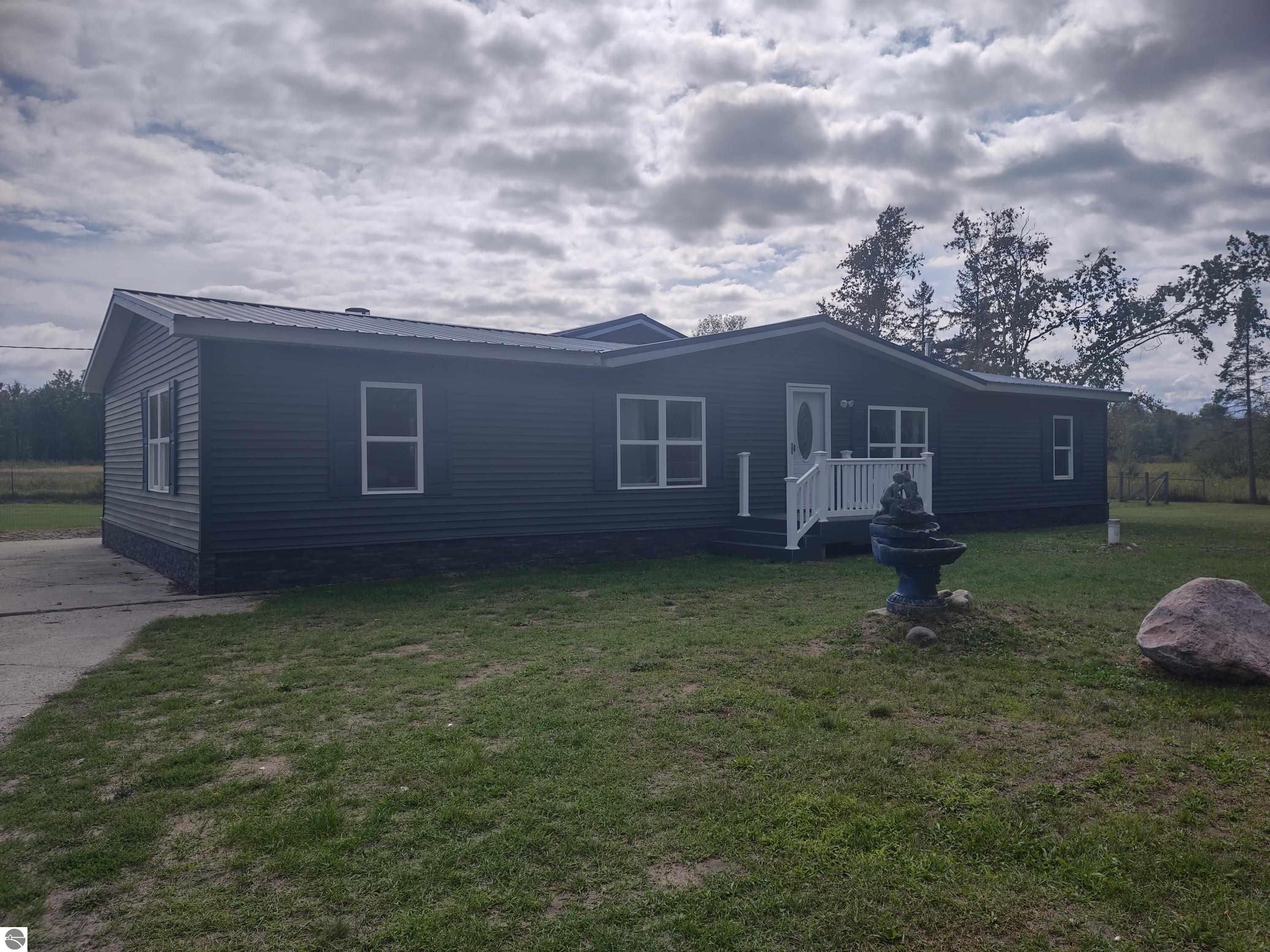 Au Gres, Arenac County, MI Lakefront Property, Waterfront Property