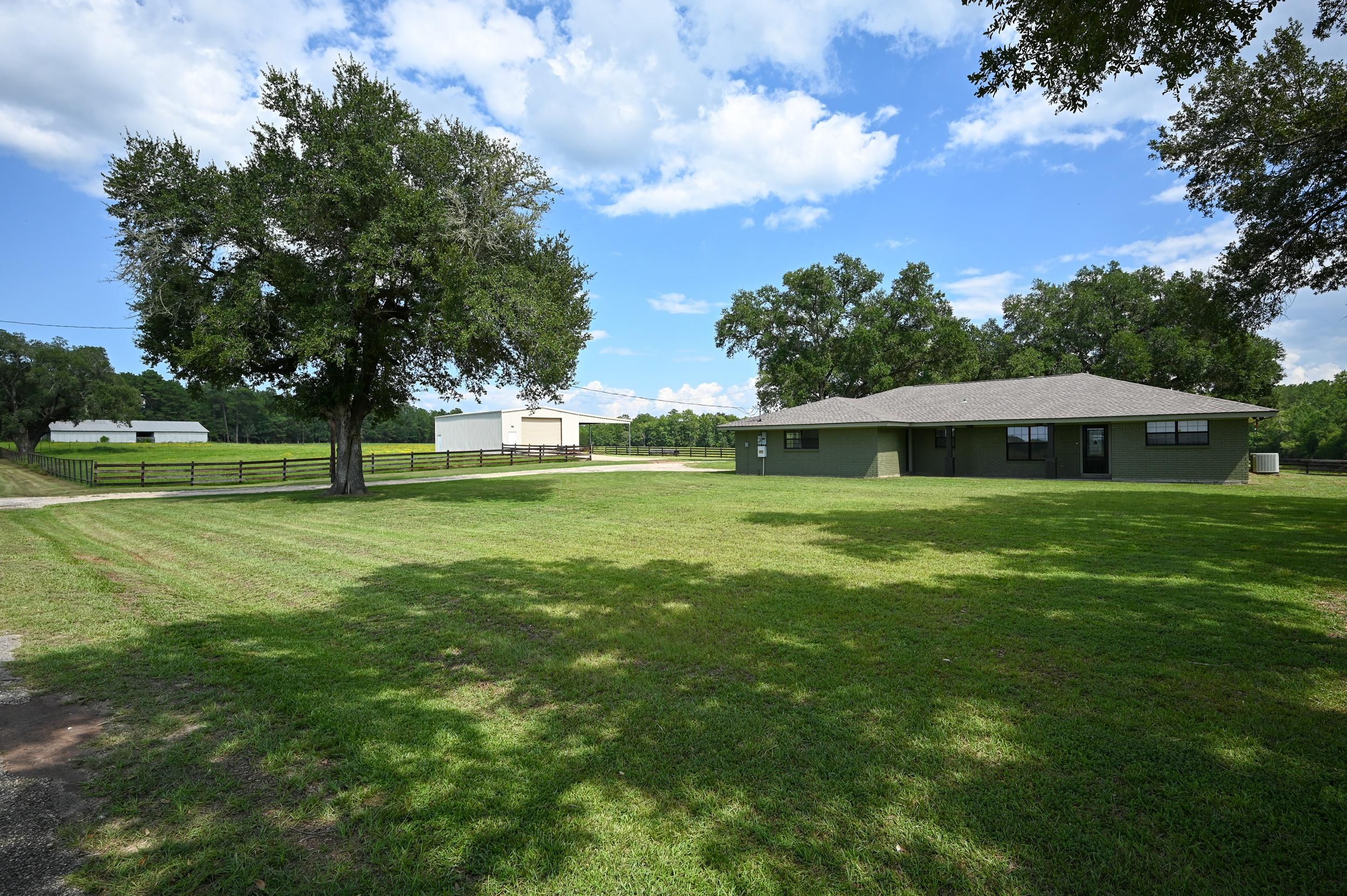 Woodville, Tyler County, TX Farms and Ranches, Horse Property, House