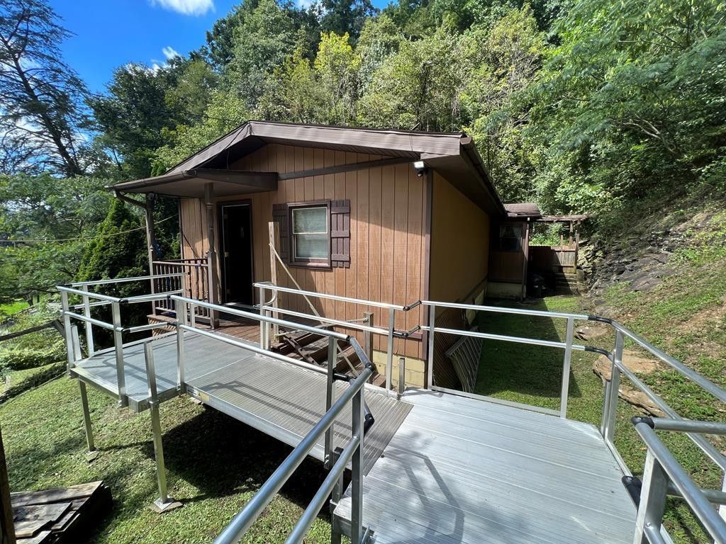 Pikeville, Pike County, KY House for sale Property ID 414801860