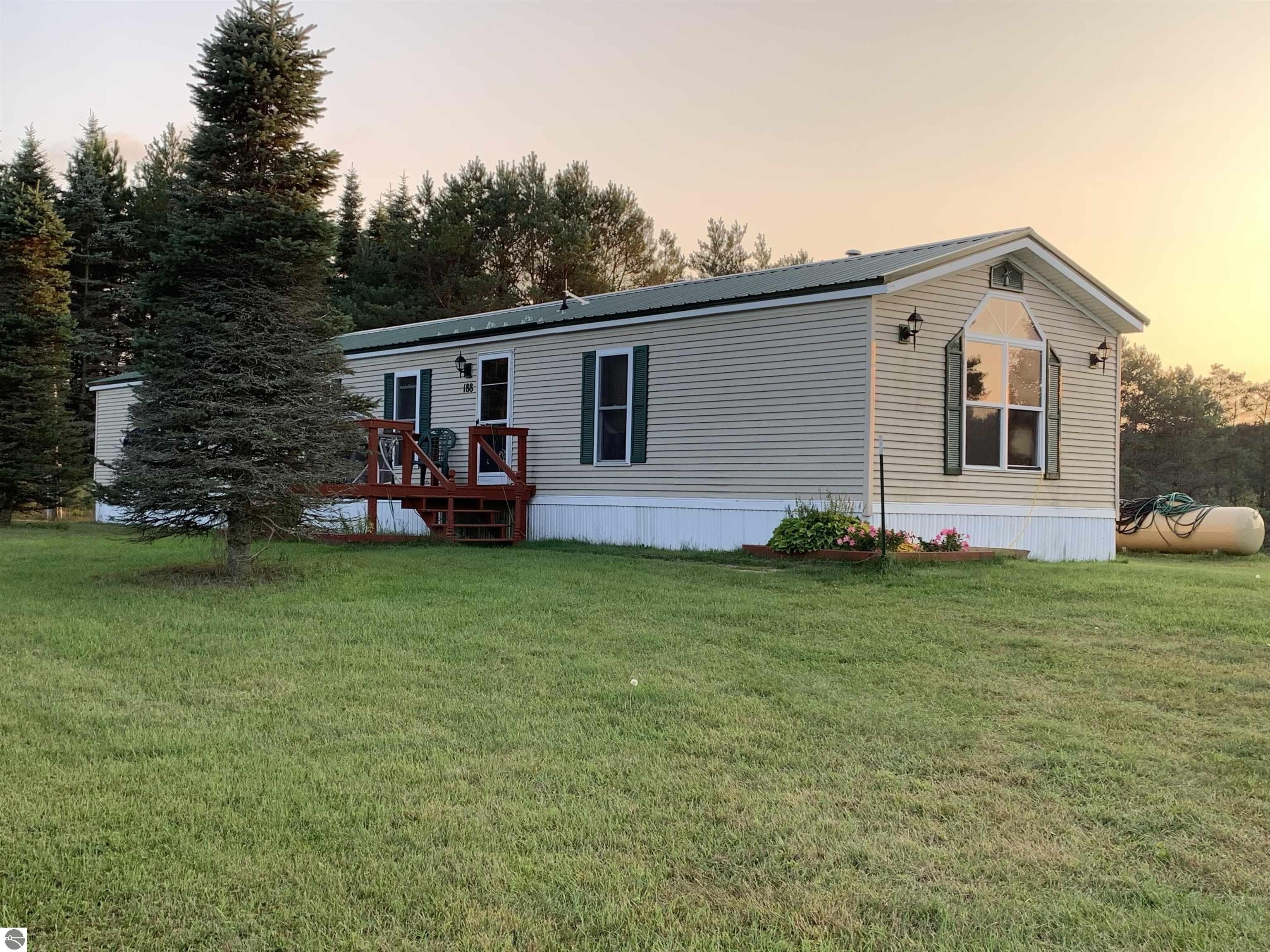 Cadillac, Wexford County, MI Lakefront Property, Waterfront Property