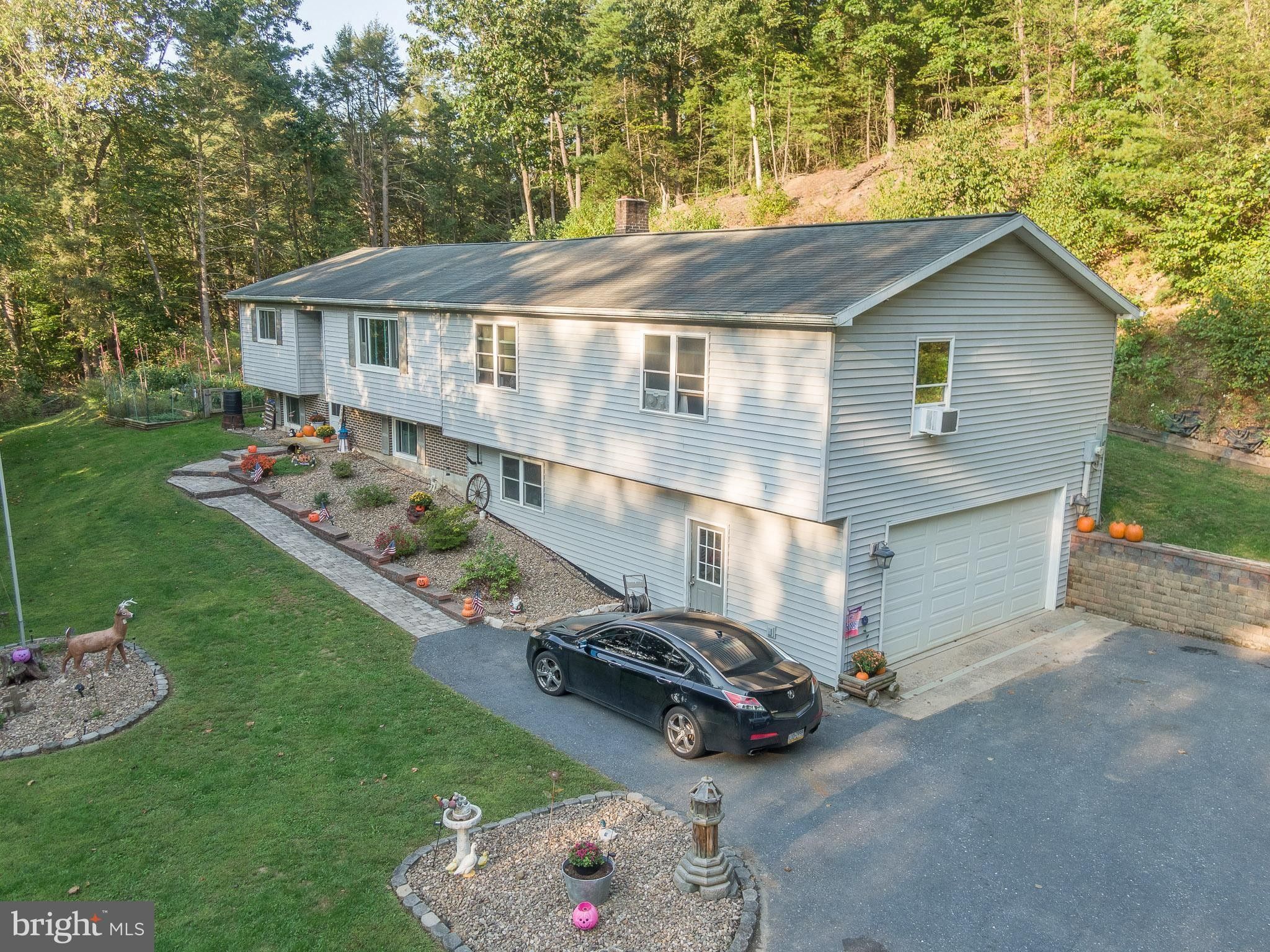 New Bloomfield, Perry County, PA House for sale Property ID 414843141