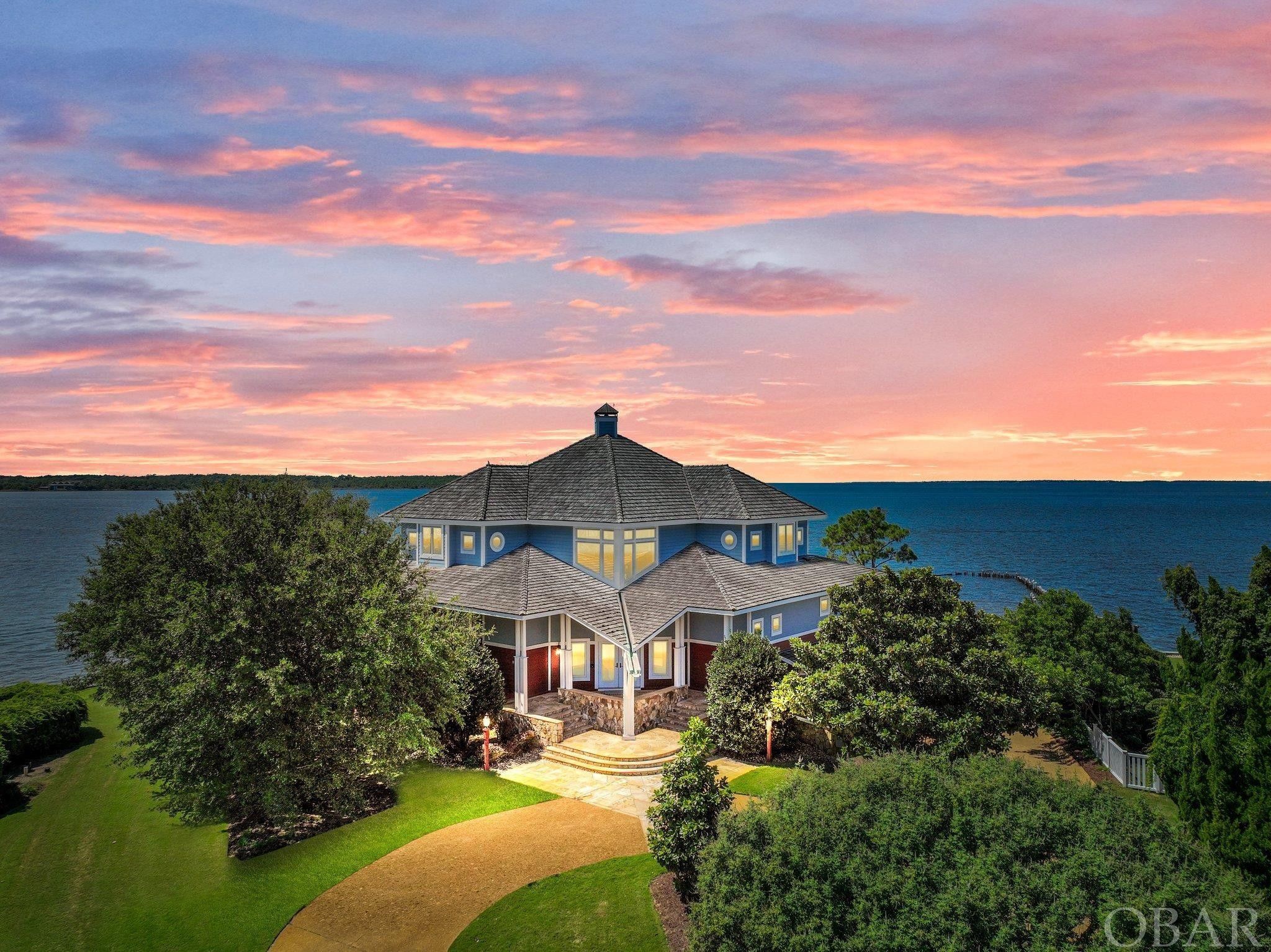 Manteo, Dare County, NC Lakefront Property, Waterfront Property, House