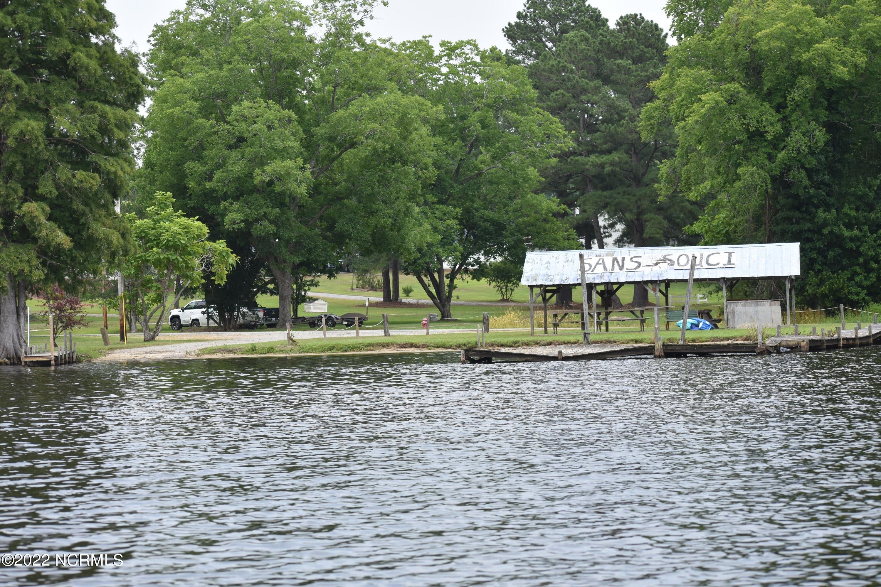 Windsor, Bertie County, NC Undeveloped Land, Lakefront Property