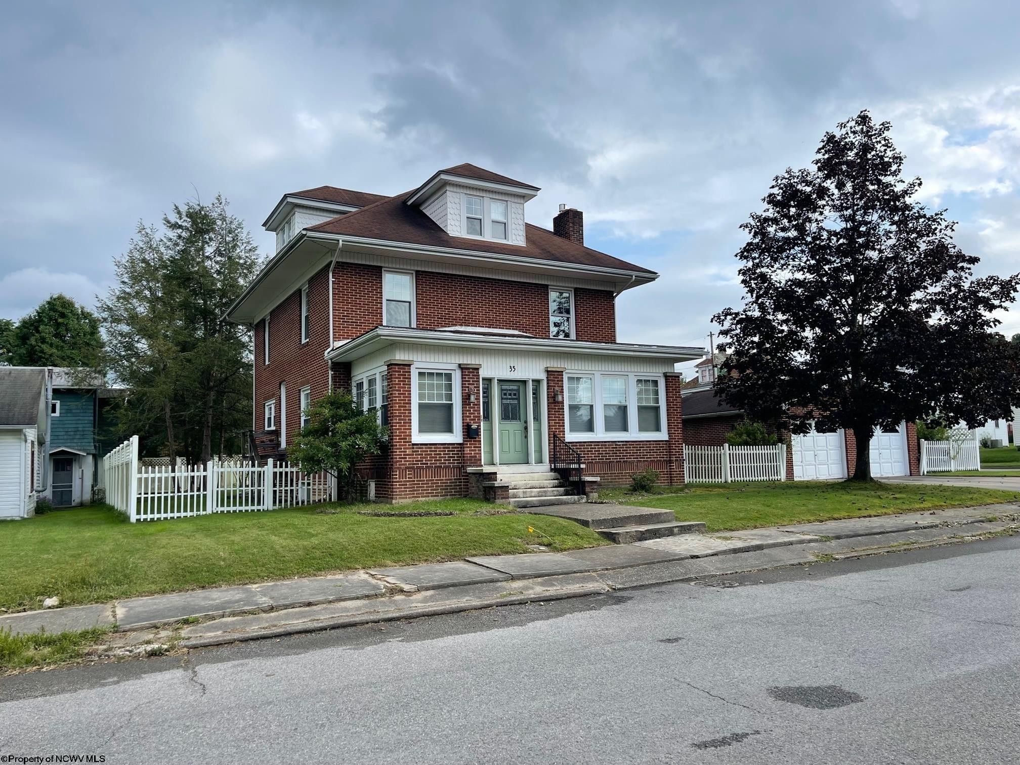 Buckhannon, Upshur County, WV Lakefront Property, Waterfront Property