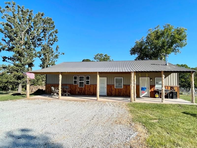 El Dorado Springs, Cedar County, MO Farms and Ranches, House for sale