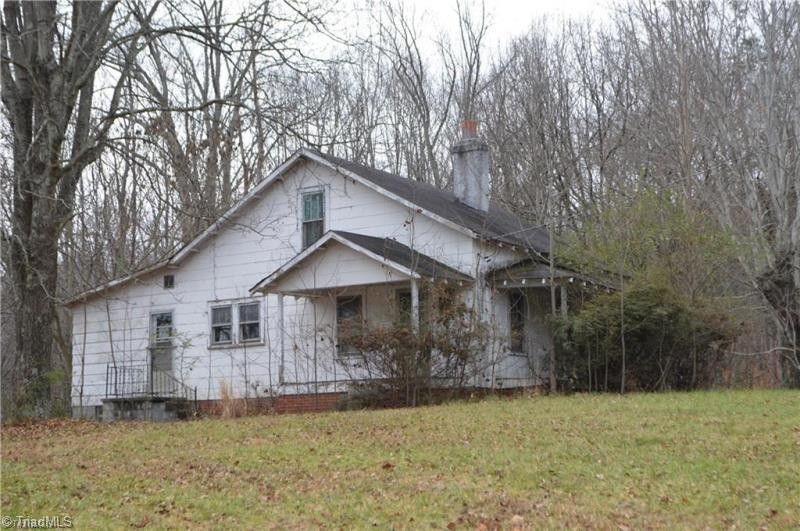 Pilot Mountain, Surry County, NC House for sale Property ID 414895572