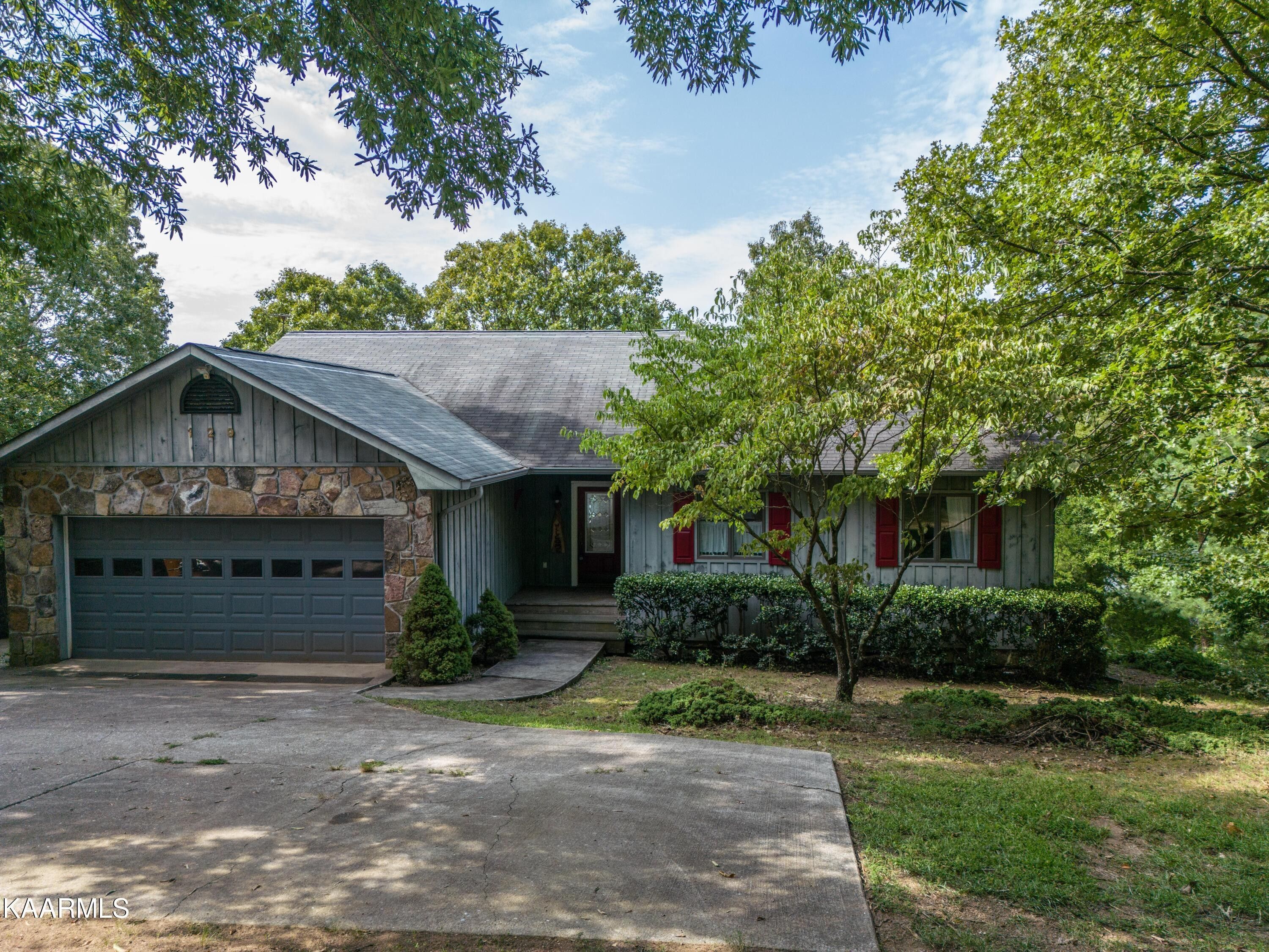 Ten Mile, Roane County, TN Lakefront Property, Waterfront Property