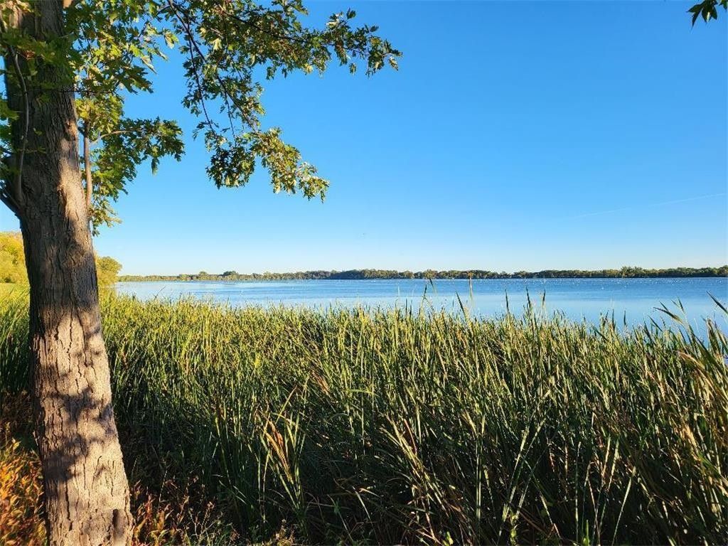 Silver Lake, McLeod County, MN Lakefront Property, Waterfront Property