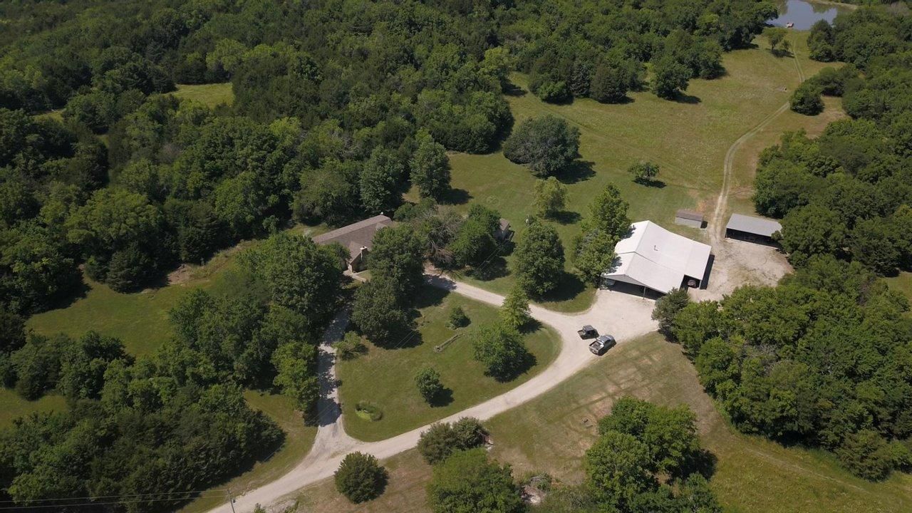 Parsons, Labette County, KS Hunting Property, House for sale Property ID 414955145 LandWatch