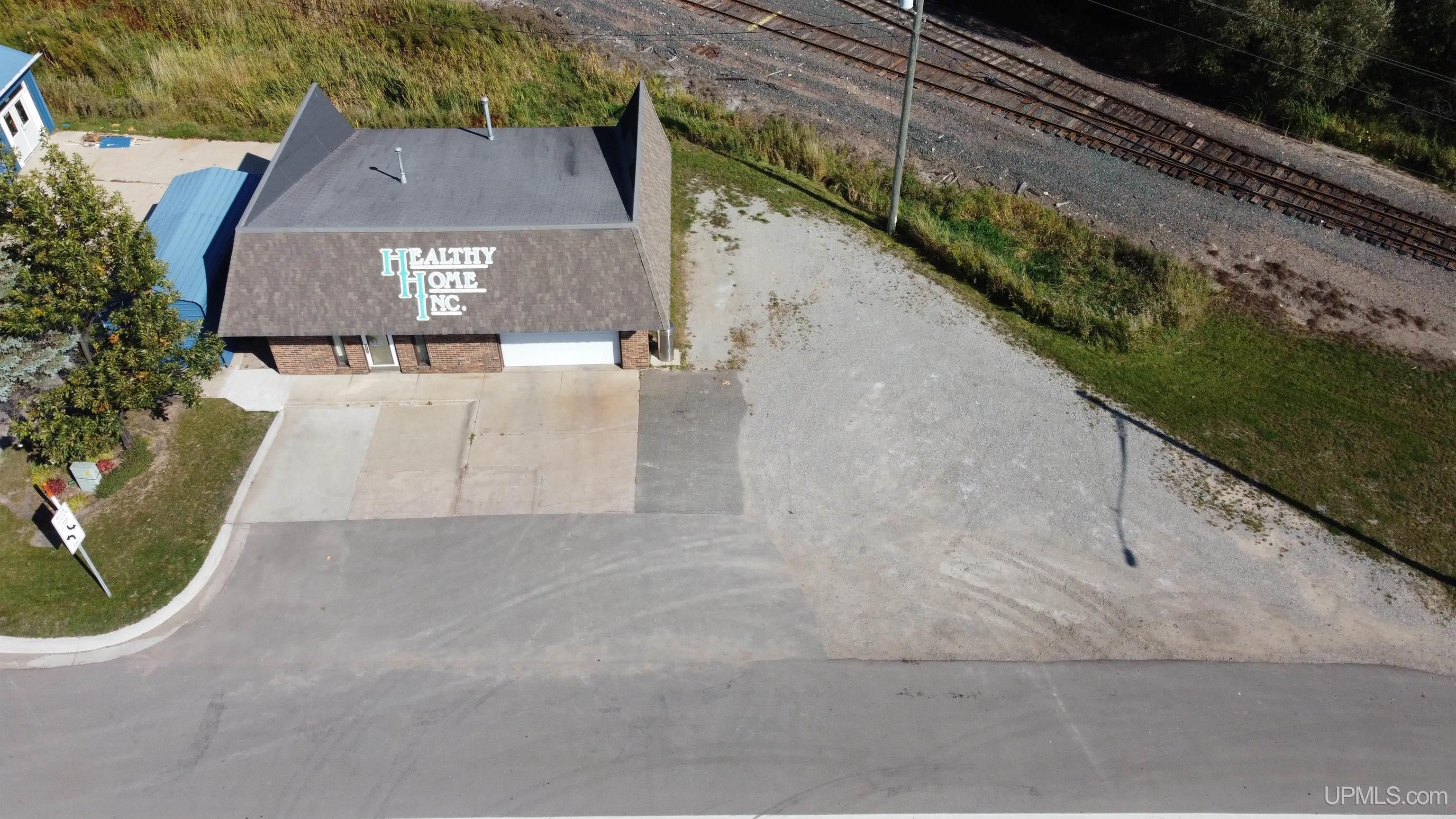 Munising, Alger County, MI Commercial Property, House for sale Property