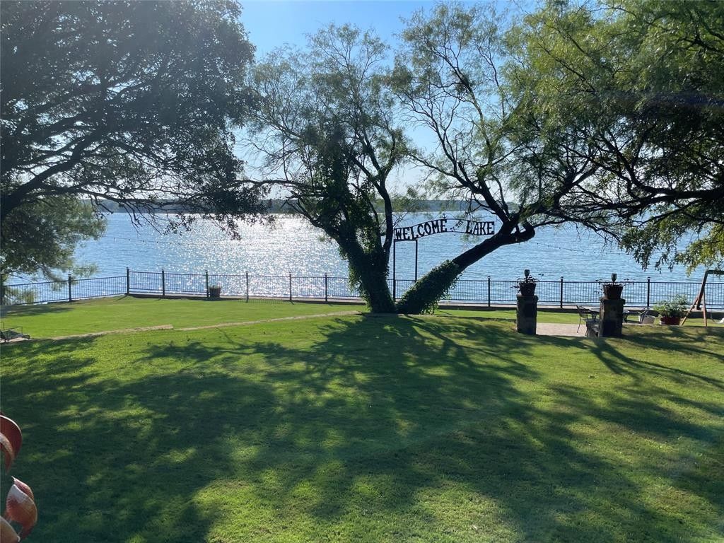 Graham, Young County, TX Lakefront Property, Waterfront Property, House