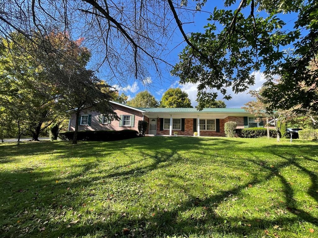 Bluefield, Tazewell County, VA House for sale Property ID 414978209