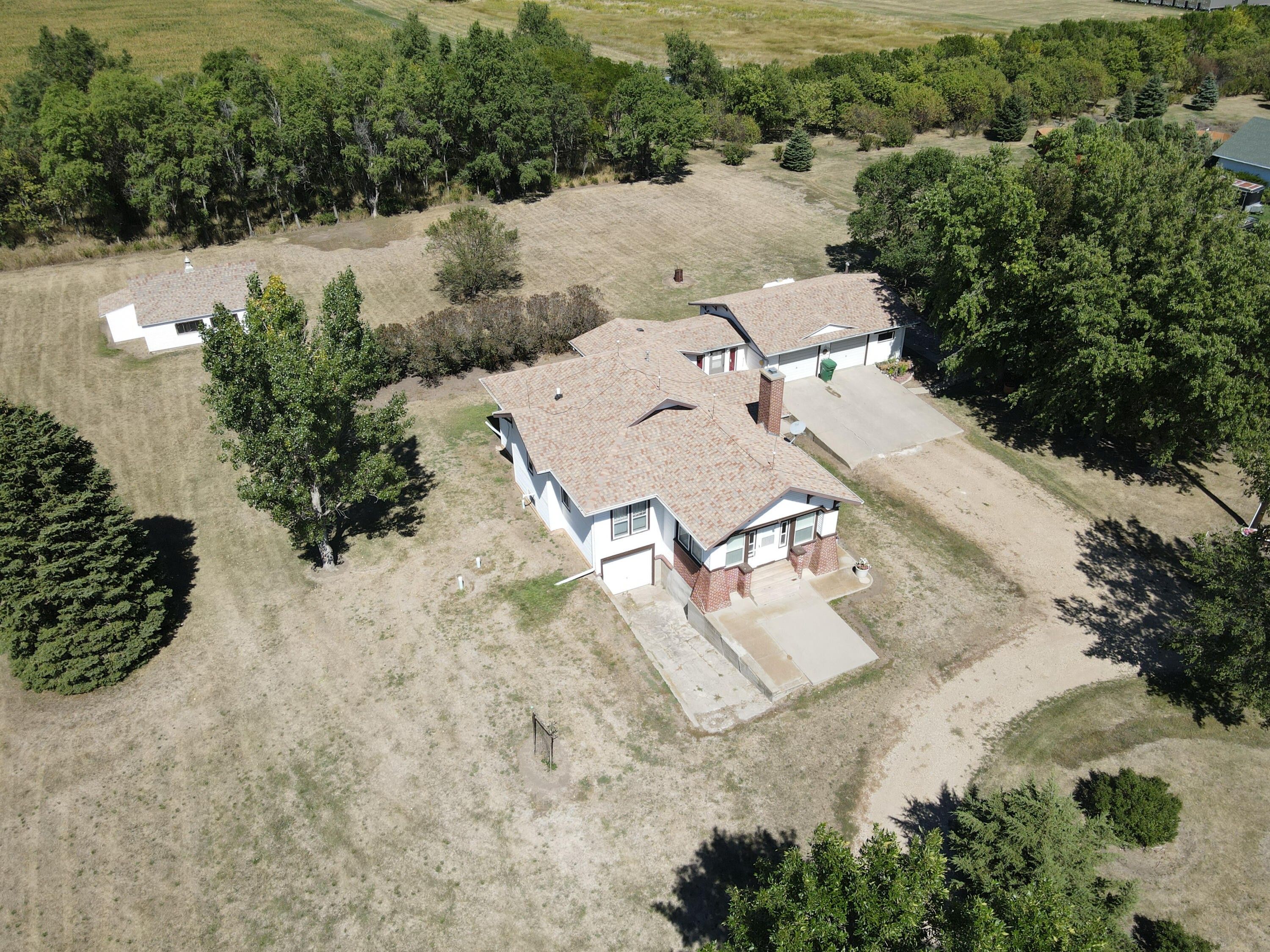 Iroquois, Beadle County, SD House for sale Property ID 413159423