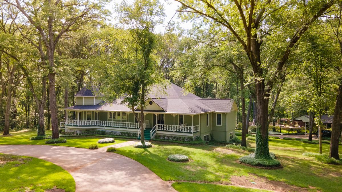 Mineola, Wood County, TX Commercial Property, Hunting Property, House