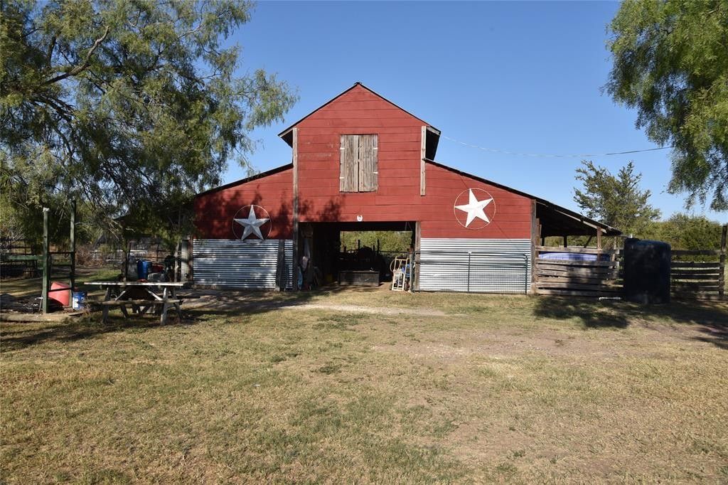 Corsicana, Navarro County, TX House for sale Property ID 414984720