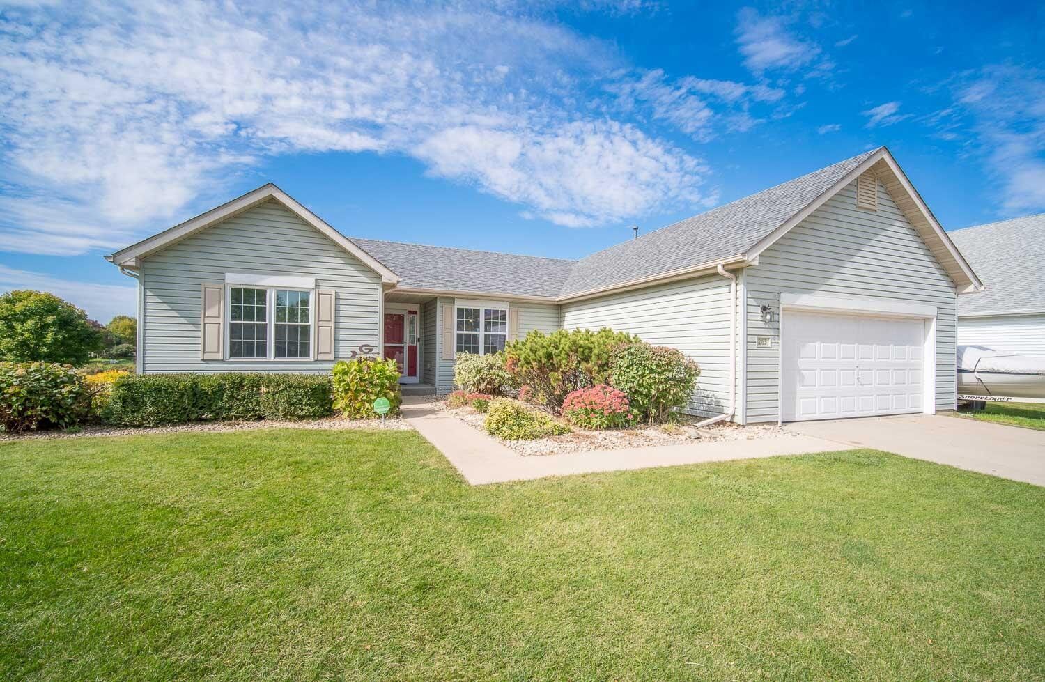 Lake Mills, Jefferson County, WI Lakefront Property, Waterfront