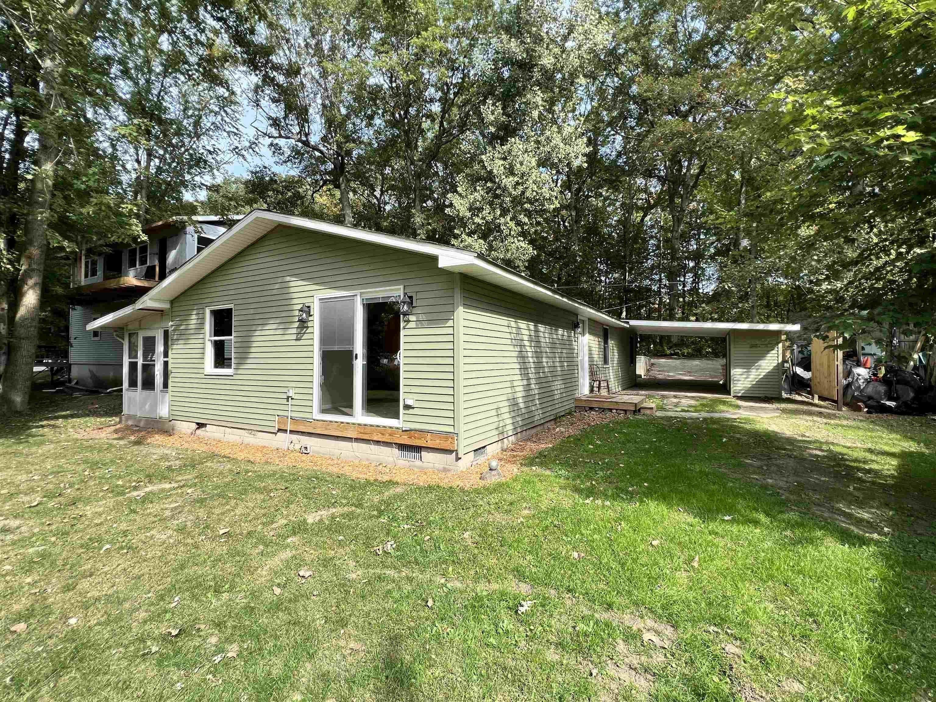 Leesburg, Kosciusko County, IN Lakefront Property, Waterfront Property