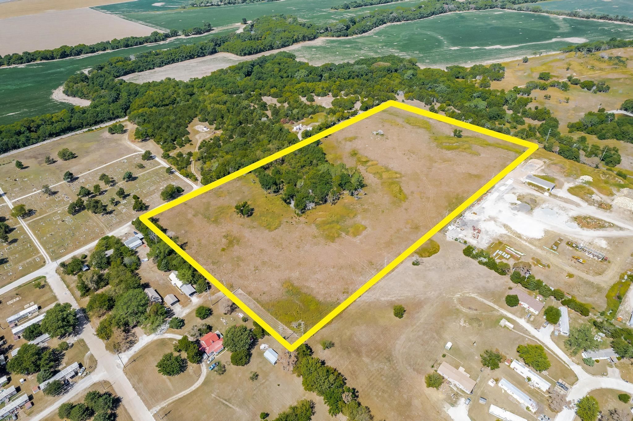 Winfield, Cowley County, KS Undeveloped Land for sale Property ID
