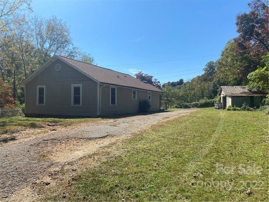 Lenoir, Caldwell County, NC House for sale Property ID 415032753