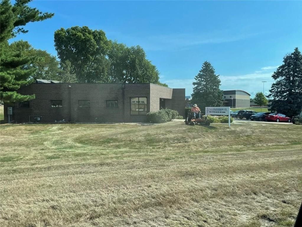 Carlisle, Warren County, IA Commercial Property, House for sale