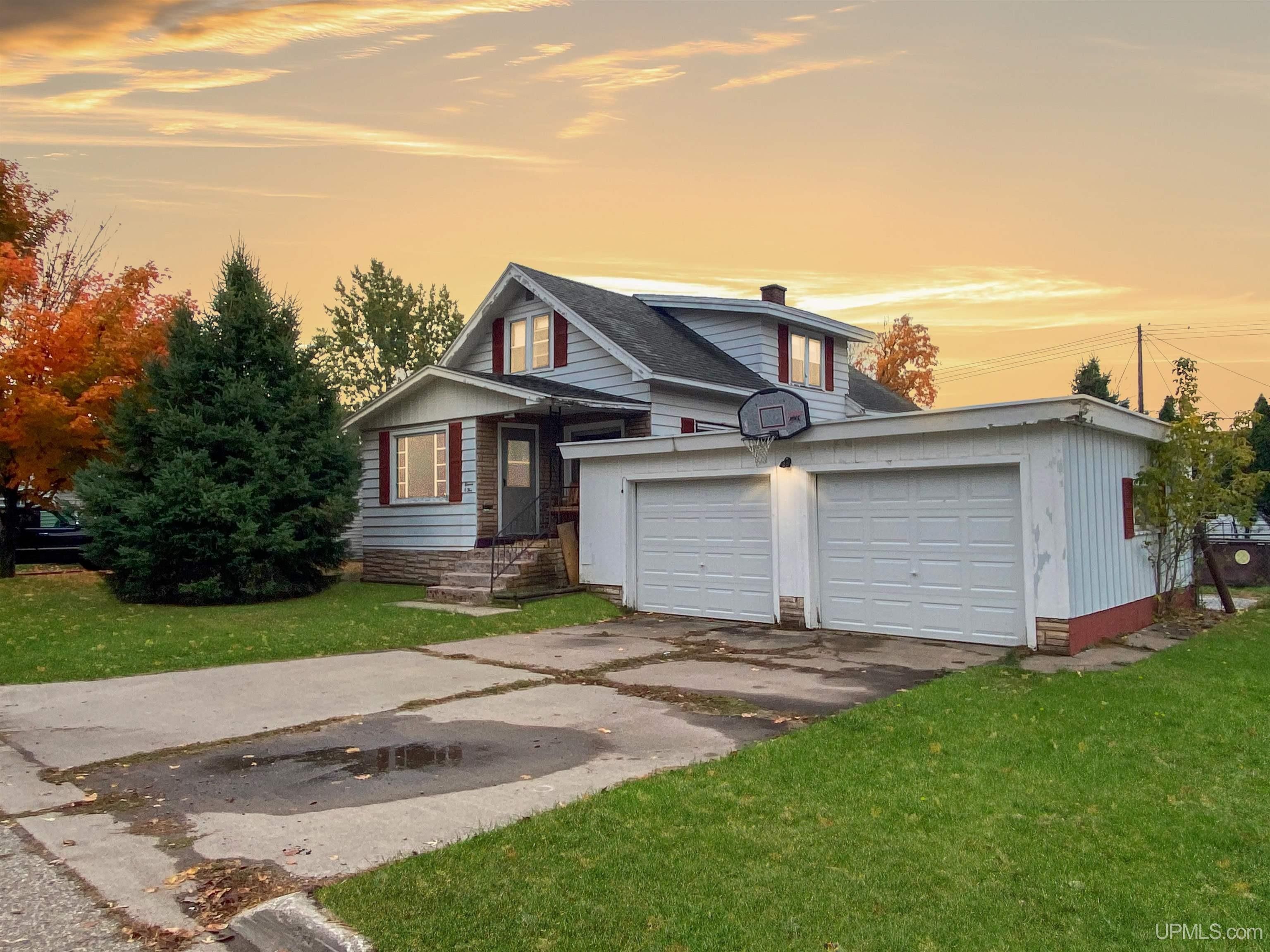 Iron Mountain, Dickinson County, MI House for sale Property ID 415088699 LandWatch