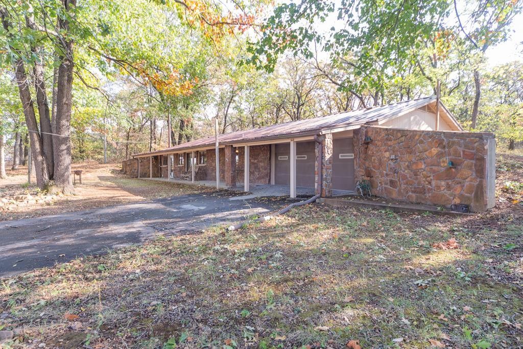 Caney, Montgomery County, KS House for sale Property ID 415095430