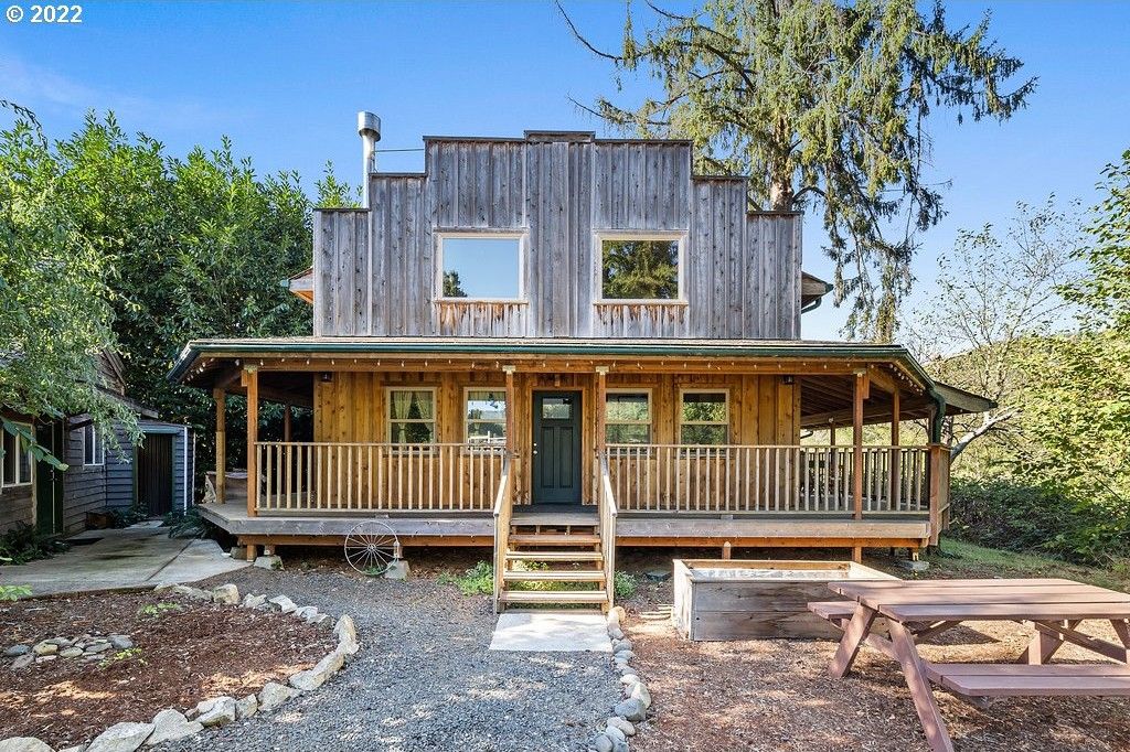 Beaver, Tillamook County, OR Lakefront Property, Waterfront Property