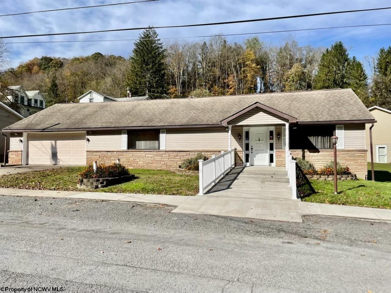 Rowlesburg, Preston County, WV Commercial Property, House for sale