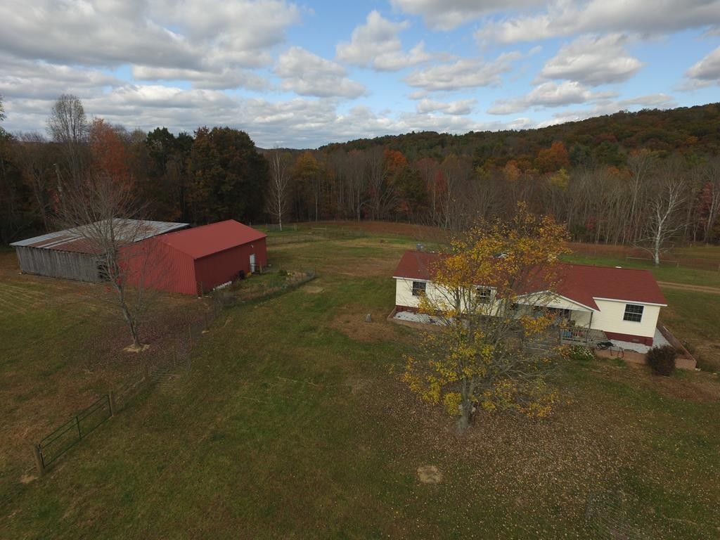 Hiwassee, Pulaski County, VA Lakefront Property, Waterfront Property, House for sale Property ID