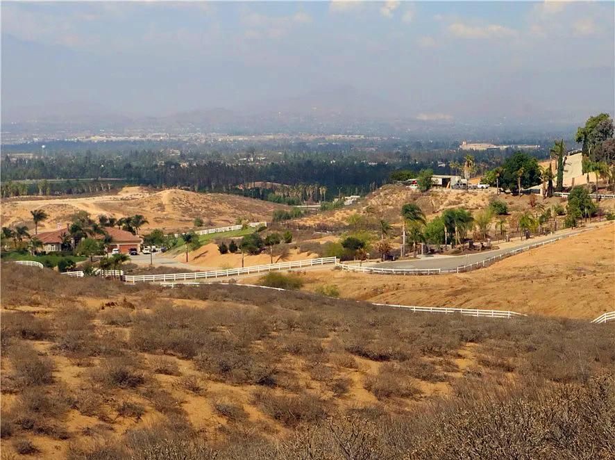 Riverside, Riverside County, CA Undeveloped Land, Homesites for sale