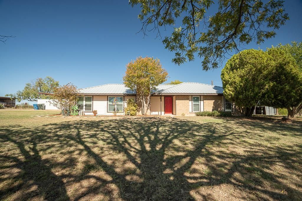 Miles, Tom Green County, TX House for sale Property ID 415144293