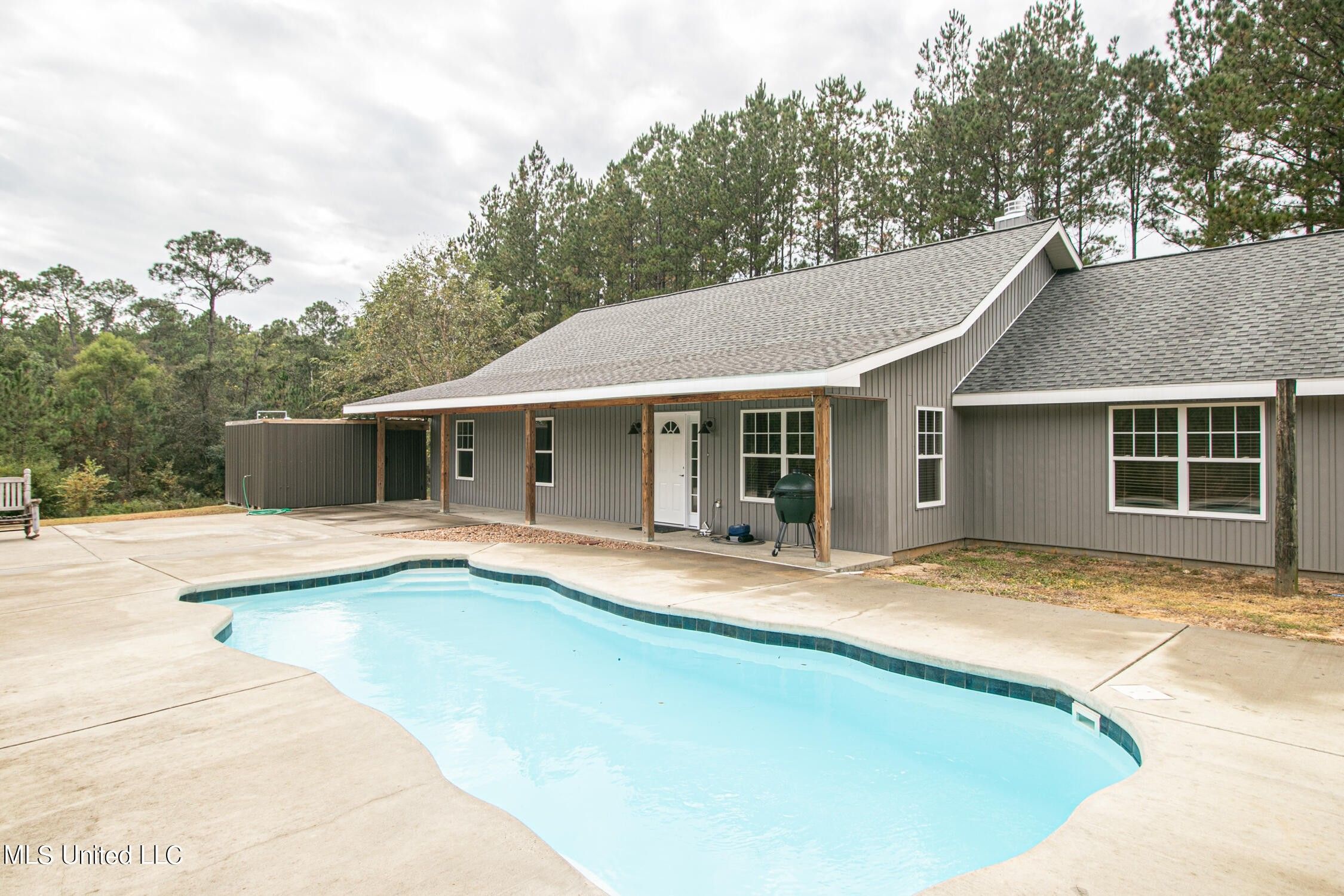 Vancleave, Jackson County, MS Lakefront Property, Waterfront Property
